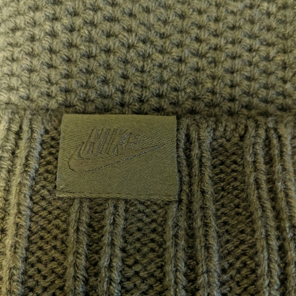 Nike adult unisex knit hat - Picture 2 of 4